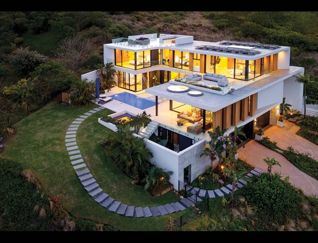 5 BEDROOM HOUSE FOR SALE IN ZULULAMI LUXURY COASTAL ESTATE